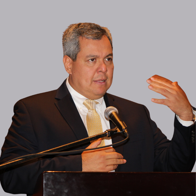 Dr. Dante Mossi 